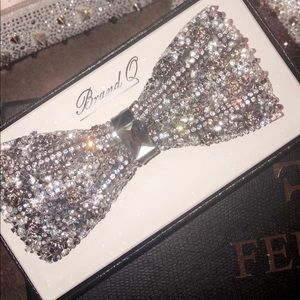 Luxury Mens Dress Shoes && Bowtie